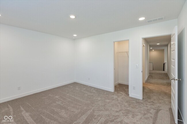 Building Photo - 3148 Hawking Ct