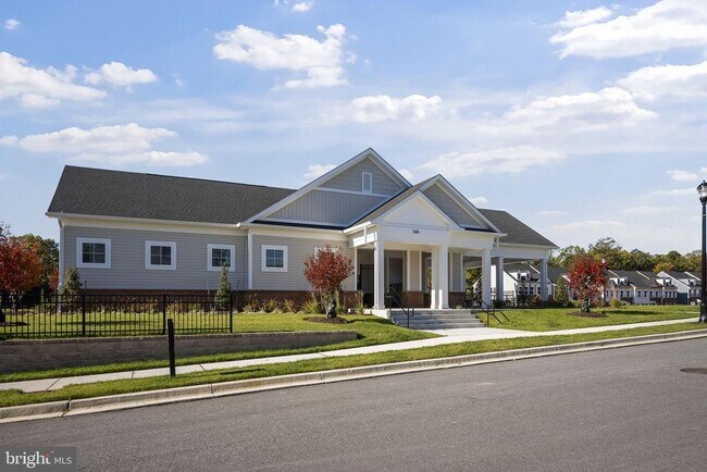 Building Photo - 171 WOODGATE Cir