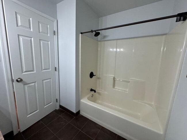 Building Photo - THREE BEDROOM  w Finished Basement- PARKLA...