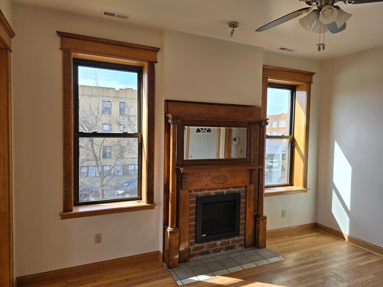 2nd parlor fireplace with mantelpiece - 1204 N Kedzie Ave