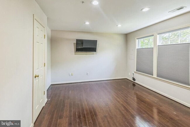 Building Photo - 5907 Trumpet Sound Ct
