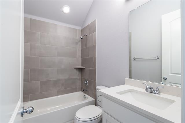 Building Photo - 801 Newberry Ln