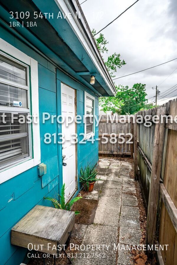 Building Photo - 3109 54th Ave N