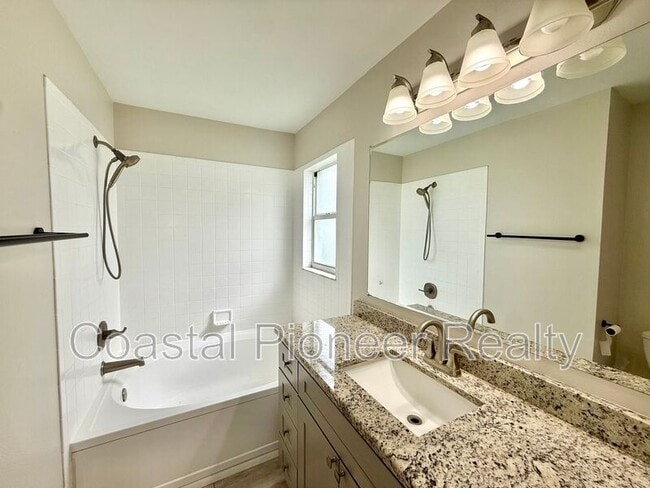 Building Photo - 11222 Clayridge Dr