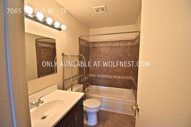 Building Photo - Cozy 1 Bed Park City Powderwood Condo!