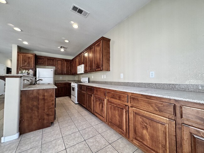 Building Photo - 4967 Crimson Mare Rd