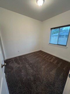 Building Photo - 256 Albatross St NE