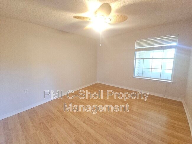 Building Photo - 3012 Brigantine Dr