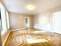 Building Photo - 1 bedroom in BRONX NY 10463