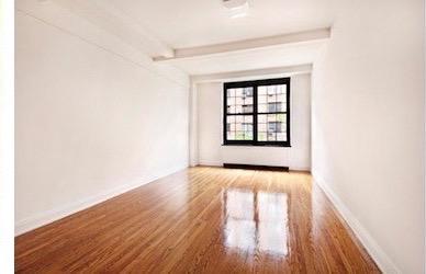 Building Photo - 435 W 23rd St