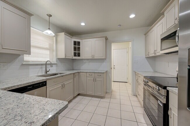 Building Photo - 4012 NW 62nd Terrace