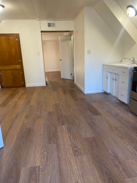 open concept flooring - 2550 N 45th St