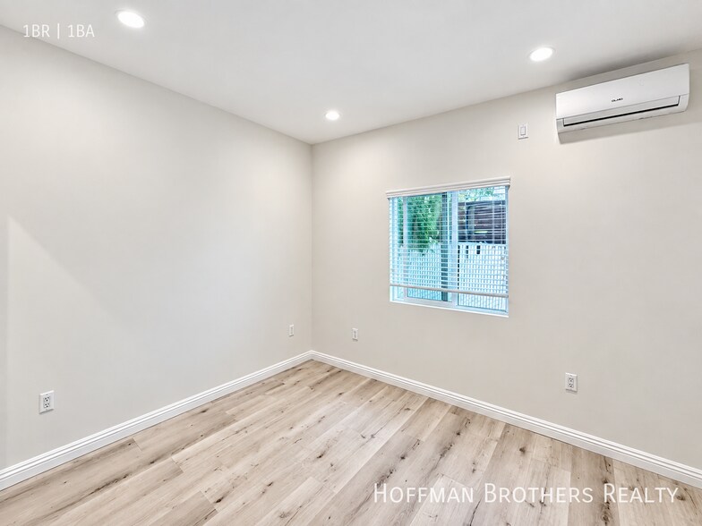Building Photo - 420 S Citrus Ave