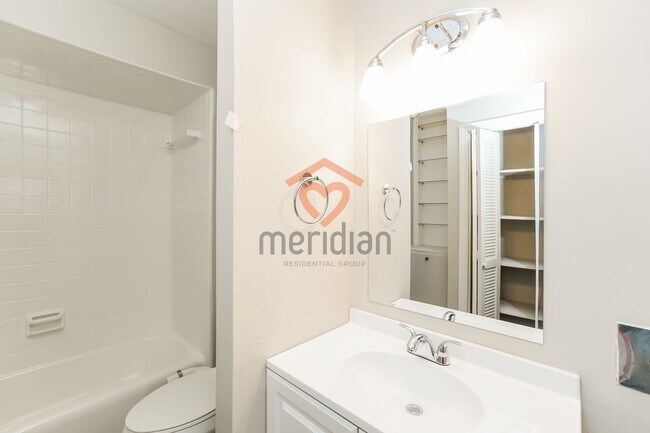 Building Photo - 517 Rutledge Ave