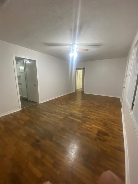 Building Photo - 332 Greenbriar Dr