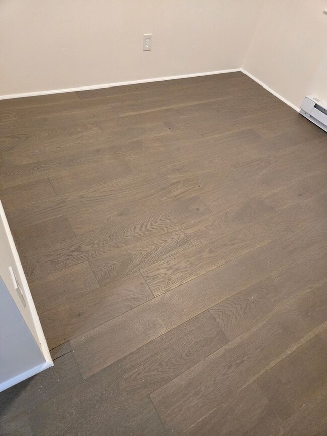 Building Photo - 77 Juniper Rd