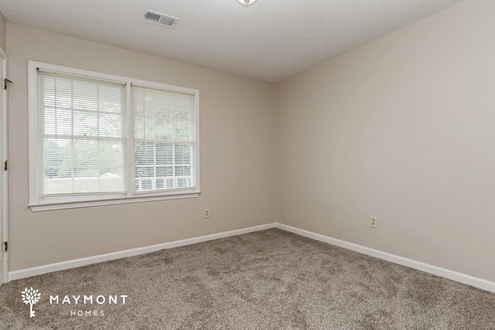 Building Photo - 107 Summerfield Dr