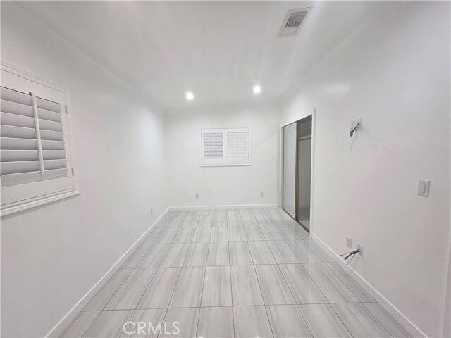 Building Photo - 11164 Tamarack Ave