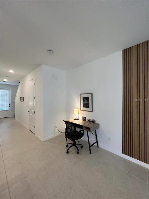 Building Photo - 816 Longboat Dr