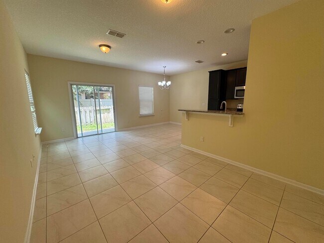Building Photo - 126 Moultrie Village Ln