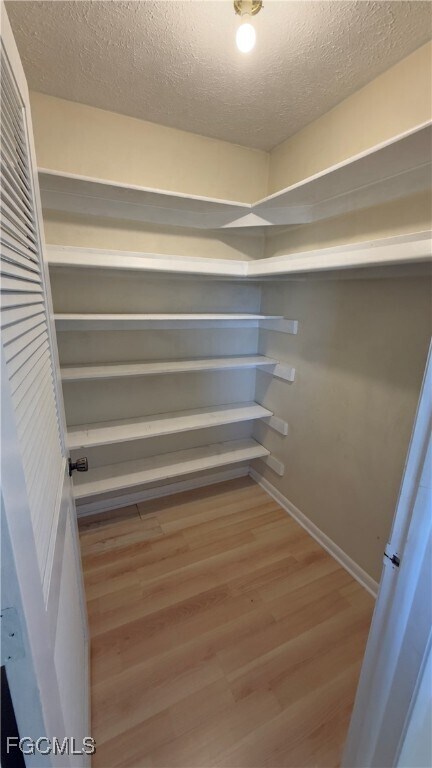 Building Photo - 516 Archer Pkwy W