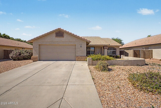 Building Photo - 8752 W Melinda Ln