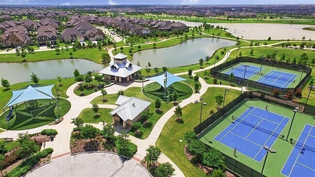 Building Photo - 15211 Stuart Bat Cave Ln