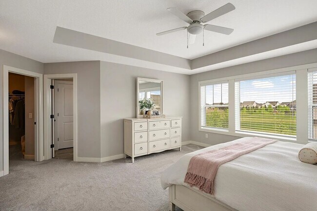 Building Photo - Absolutely stunning woodbury property for lease!