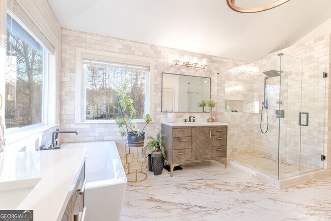 Building Photo - 203 Davis Mill Road