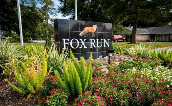 Building Photo - 29022 Fox Fountain Ln