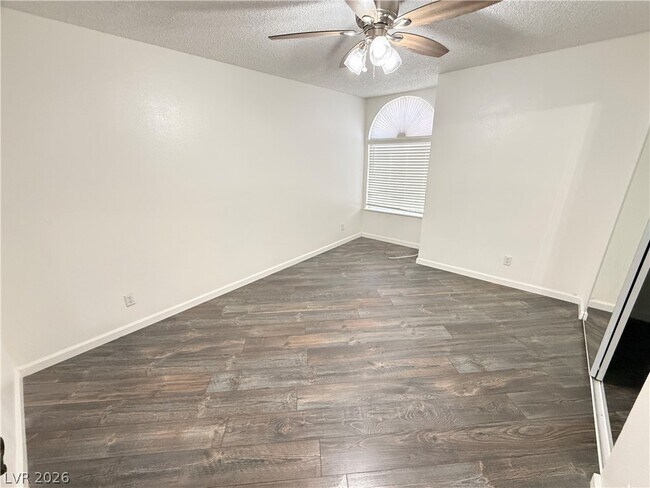 Building Photo - 2372 Beaver Bay Ct