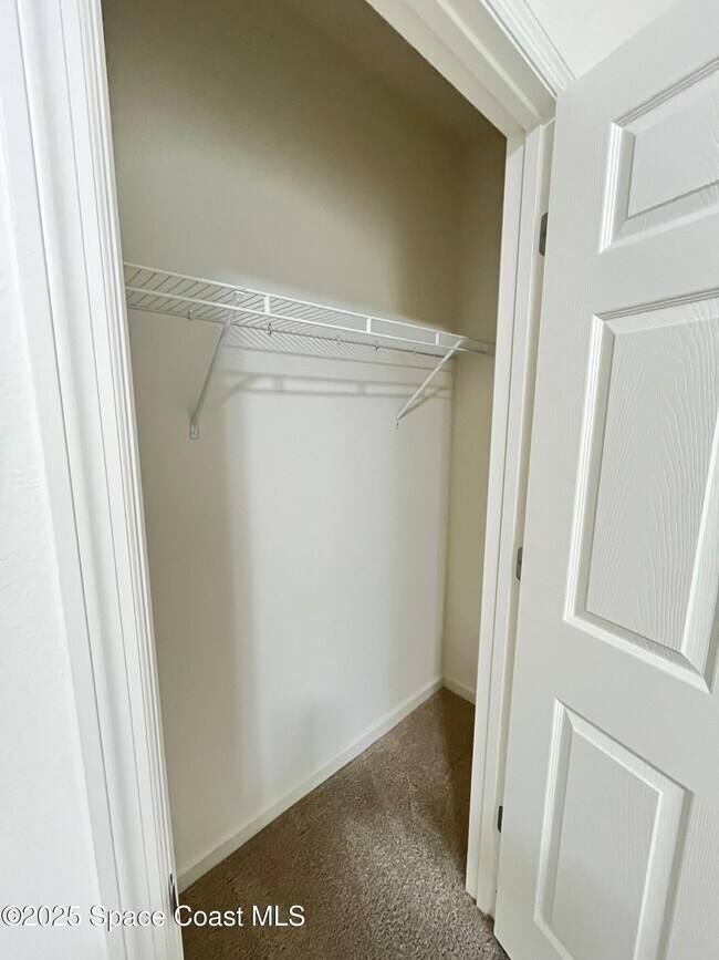 Building Photo - 1570 San Filippo Dr SE