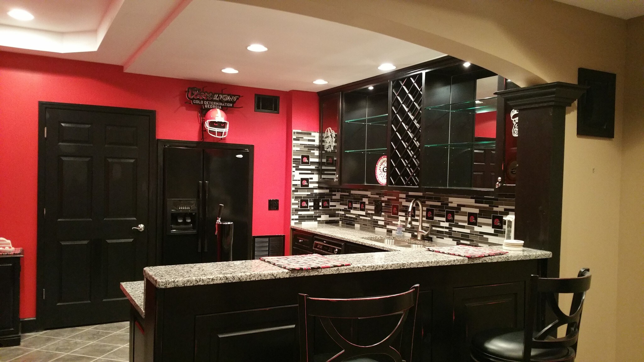 KITCHEN/BAR - 1410 Lamont Cir