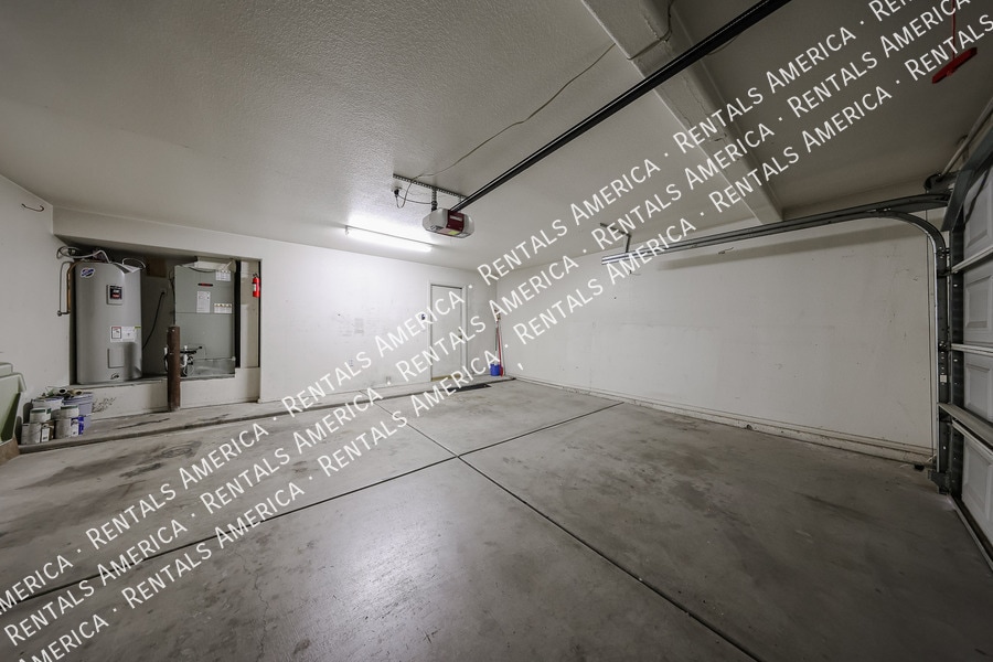 Building Photo - 21911 N 71st Ln