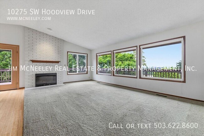 Building Photo - 10275 SW Hoodview Dr