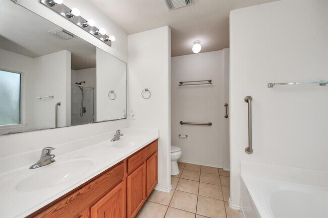 Building Photo - 1115 Juniper River Ct