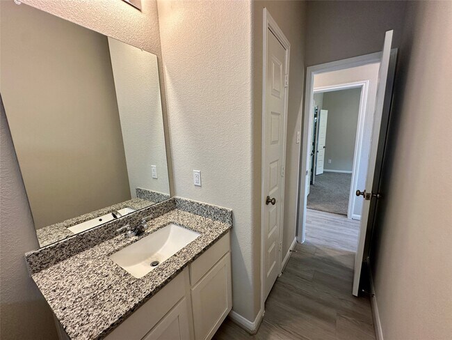 Building Photo - 10419 Astor Pt Trl