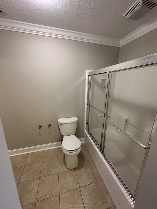 Building Photo - 5511 Ginkgo Rd