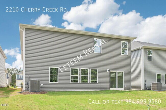Building Photo - 2210 Cherry Crk Rd