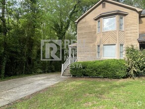 Building Photo - 502 Steeple Chase Rd
