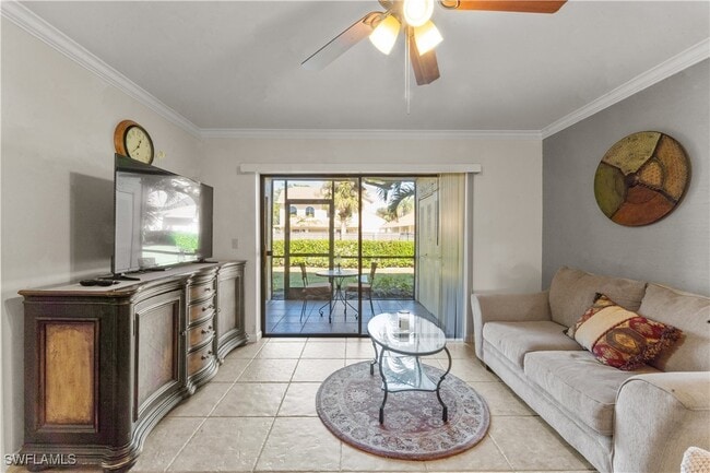 Building Photo - 8287 Charter Club Cir