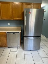 Building Photo - 1924 Nekoma Ct