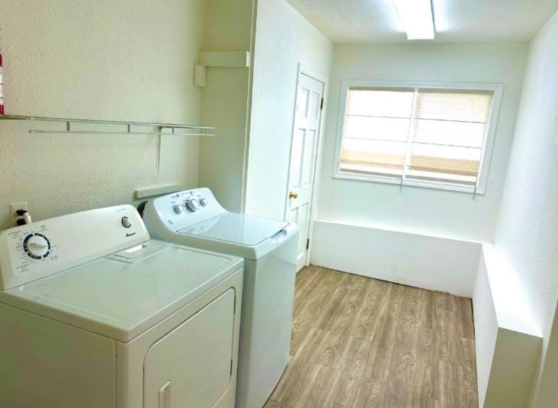 Building Photo - 5930 Orchard Ave