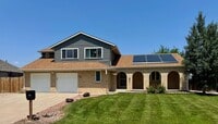Building Photo - Welcome to your new home in the heart of T...
