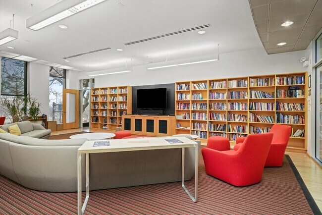 Building Photo - 505 N Lake Shore Dr
