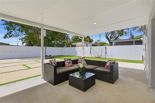 Building Photo - 7390 Cleveland St