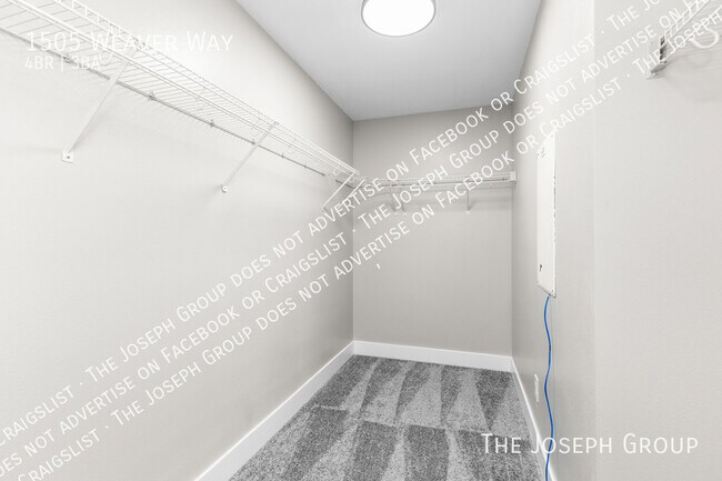 Building Photo - 1505 Weaver Way