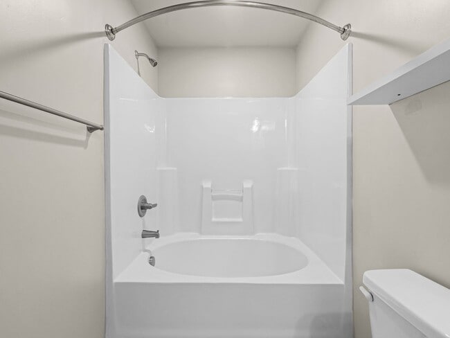 Building Photo - Boyington Place End Unit