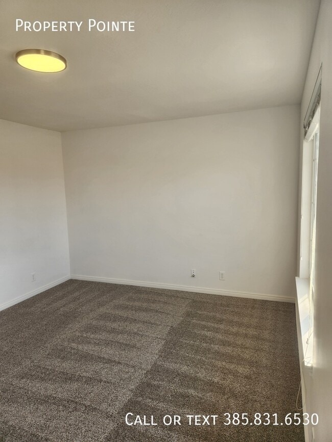Building Photo - 1581 S 2000 W