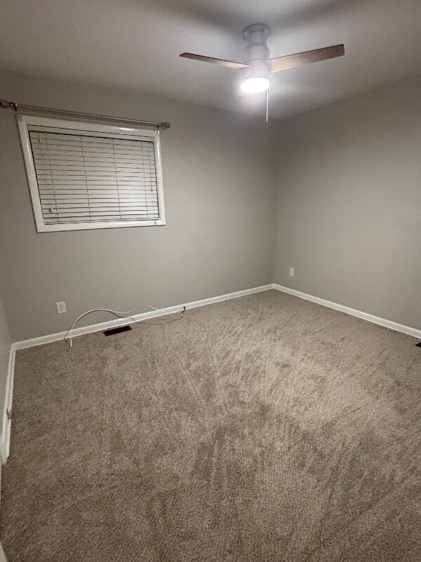 Building Photo - 958 Effie Rd